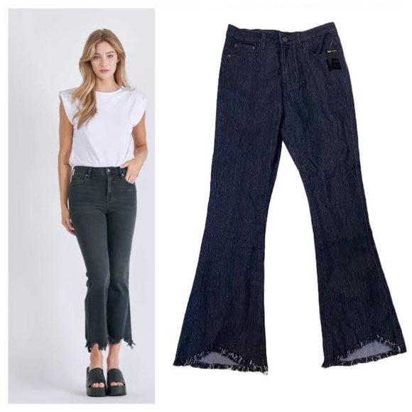 NWT 15 FIFTEEN Women High Rise BLACK FRAYED HEM CROPPED FLARE Jeans Mineral Wash - Picture 1 of 8